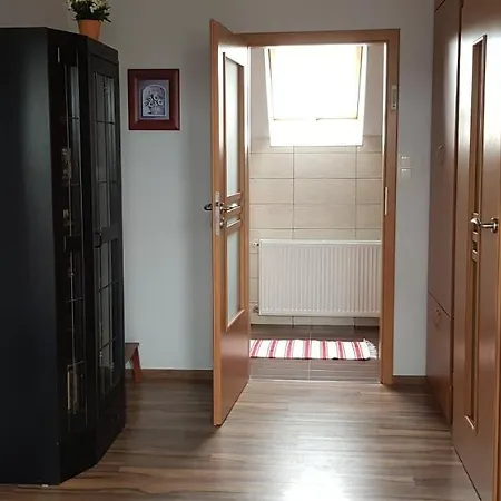 Dom W Skowronkach Feriehus Sasino